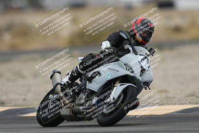 media/Nov-15-2025-Race Pace (Sat) [[8de605a2d8]]/Non Verified Riders (1st 20 Minutes)/Turn 4 (1010am)/